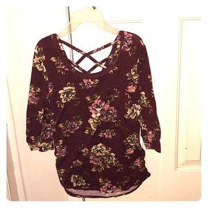 Old navy long sleeve tee